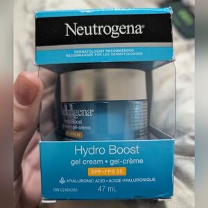 BNIB Neutrogena Hydro Boost Gel Cream with SPF